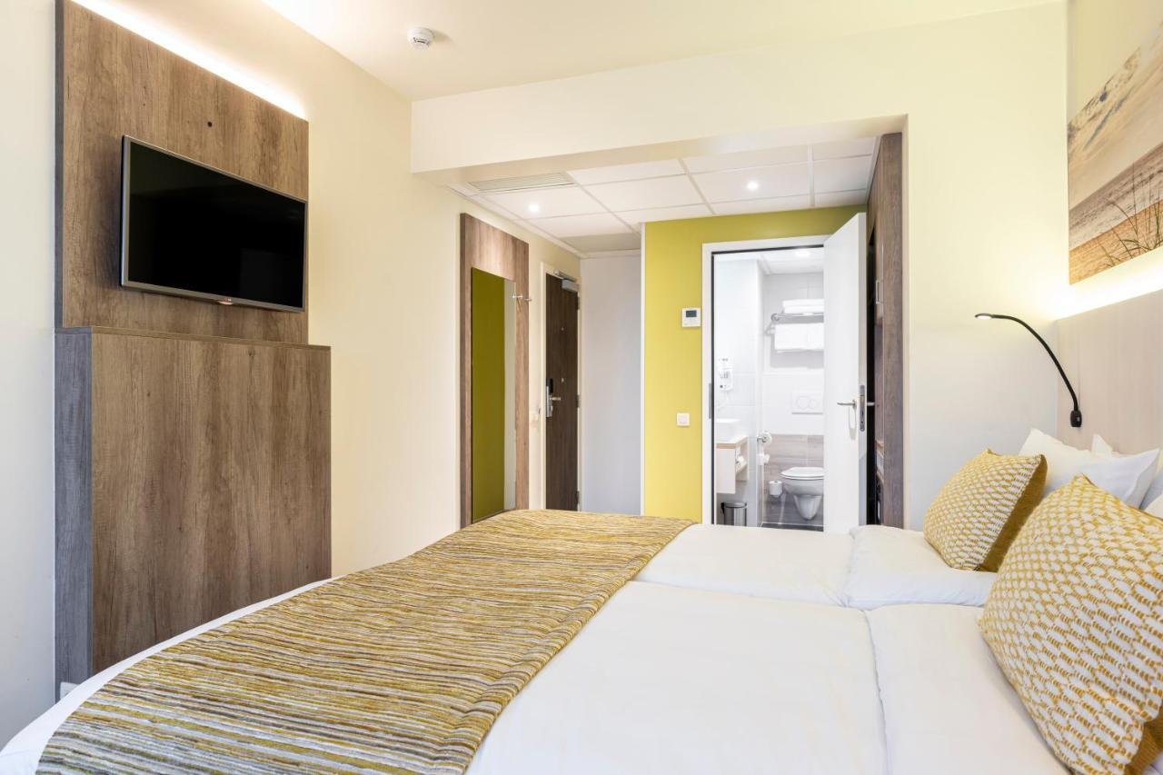 Standard Twin Room,1716994373:JPEG
